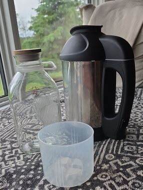 Almond Cow Nut Milk Maker
